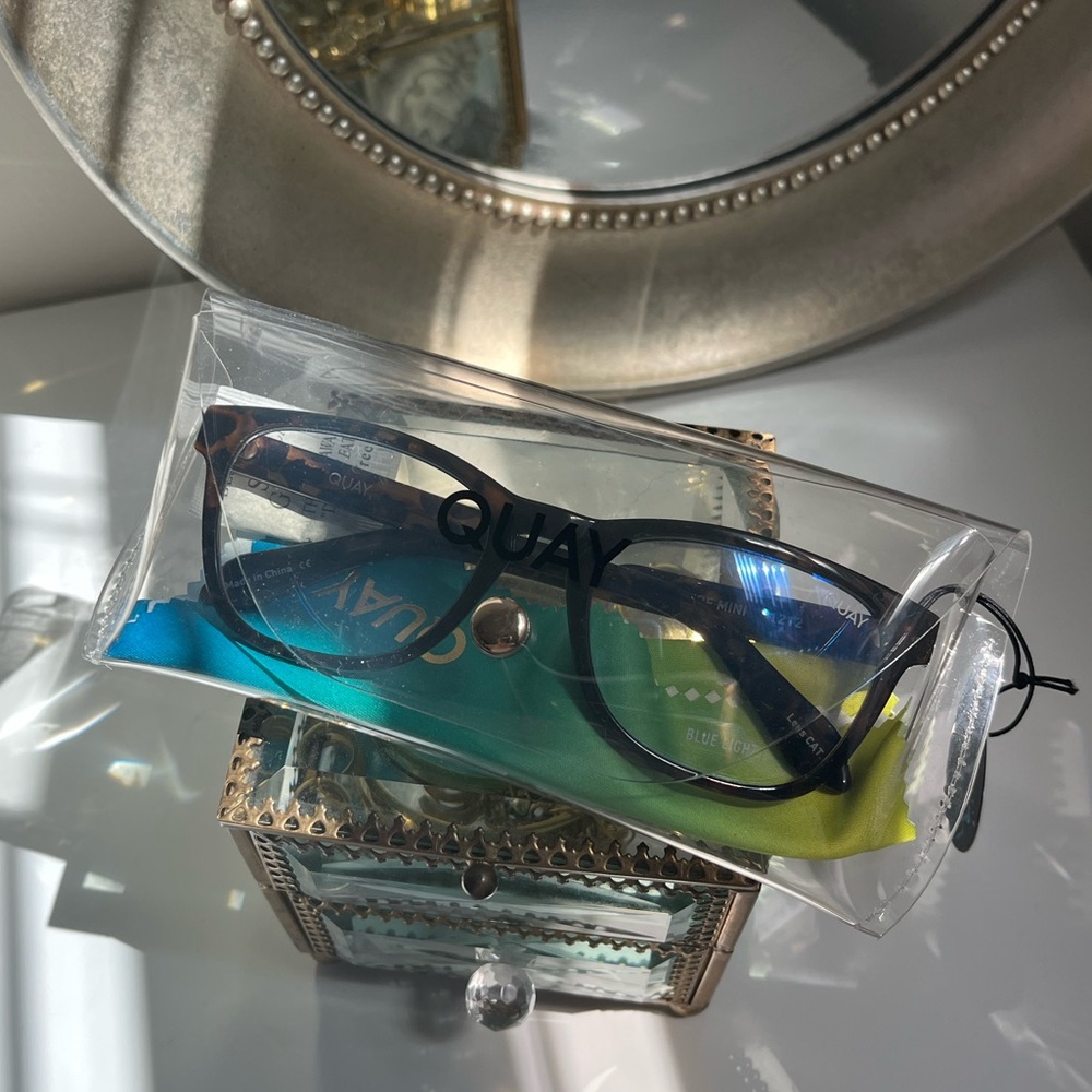 Quay Clear Tortoise Hardwire Blue Light Filter Glasses